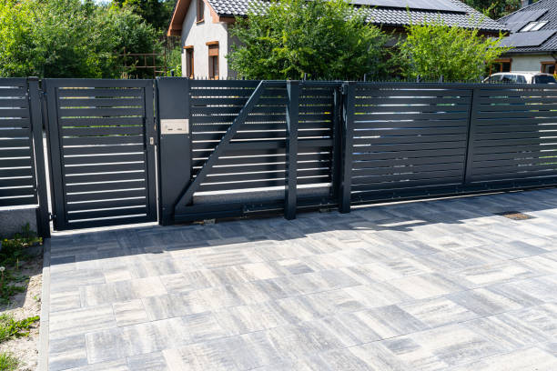 Best Driveway Resurfacing Pavers  in Ashtabula, OH